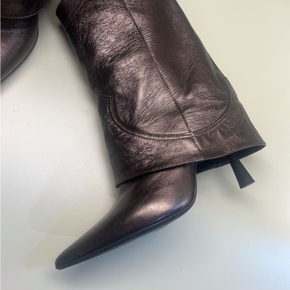 Cowboy style Agl Black Heeled Boots with Sleek Design - Picture 9 of 13